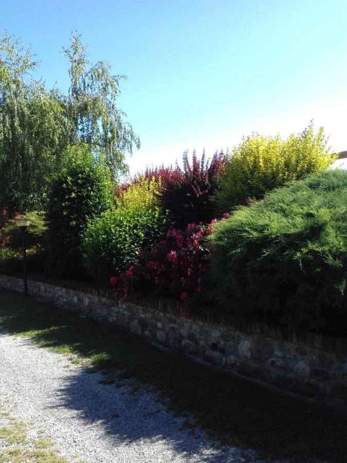 Cascina Stralla Farigliano Buitenkant foto
